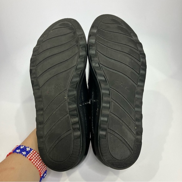 Clarks Sharon Dolly wedge Loafers black womens size 7.5 business casual - Picture 6 of 8